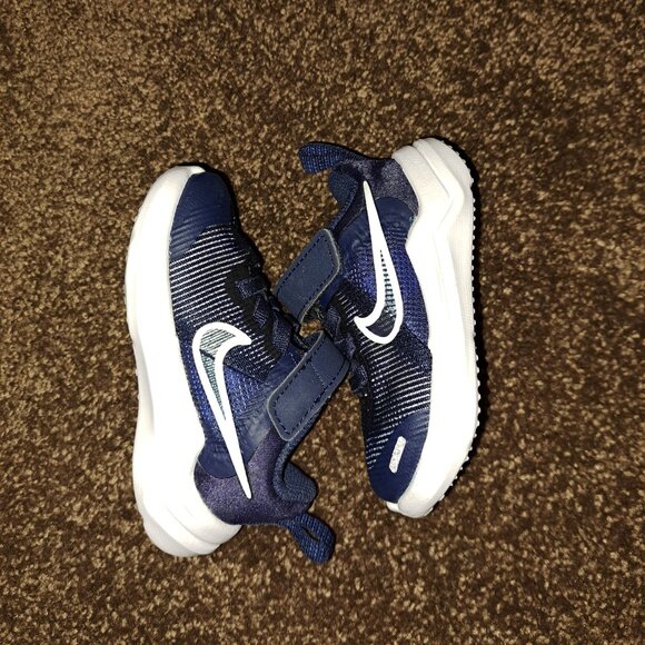 Nike Downshifter 12 NN  Sneaker- Midnight Navy/Game Royal - Size 3C - Picture 6 of 10